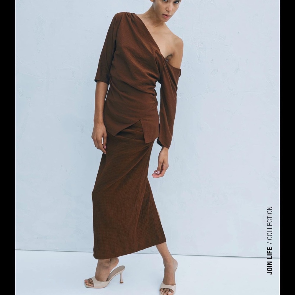Zara Draped Skirt and Top set - Picture 4 of 10